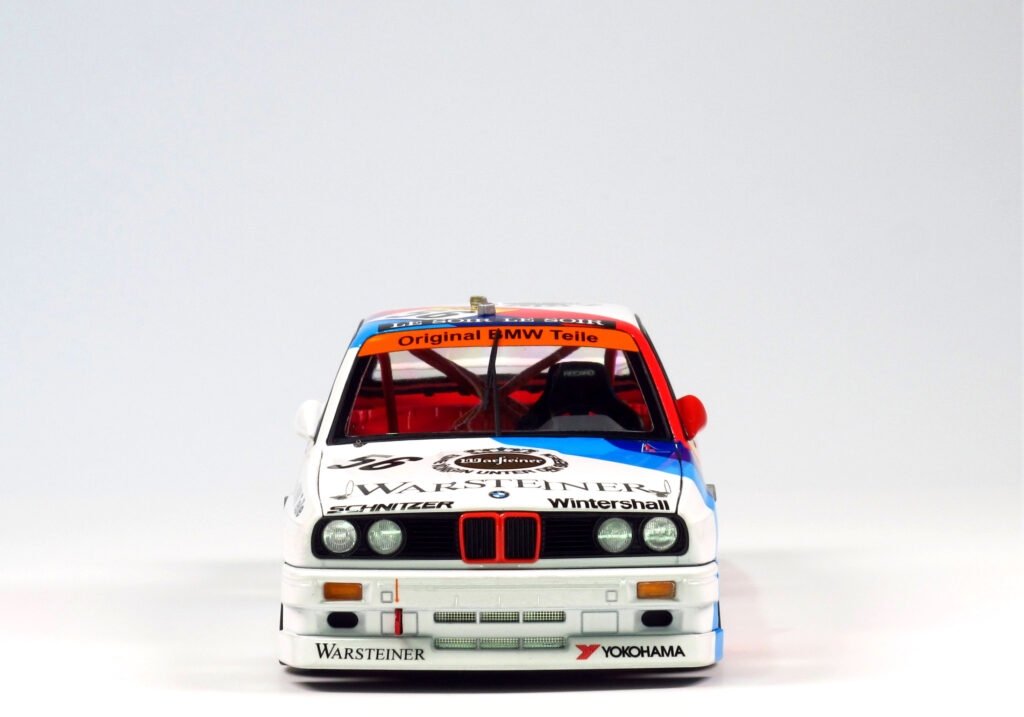 NuNu PN24017 Racing Series BMW M3 E30 Groupe A 1988 Vainqueur des 24 Heures de Spa 1/24  – image 8