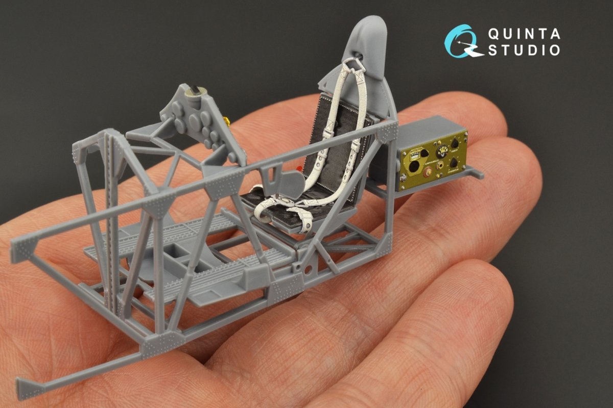 Quinta Studio QD32113 PZL P.11c 3D-Printed &amp;amp; coloured Interior on decal paper (IBG model) 1/32 – Bild 8