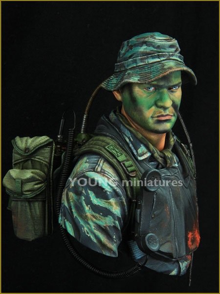 Young Miniatures YM1845 US NAVY SEAL VIETNAM 1/10 – immagine 2