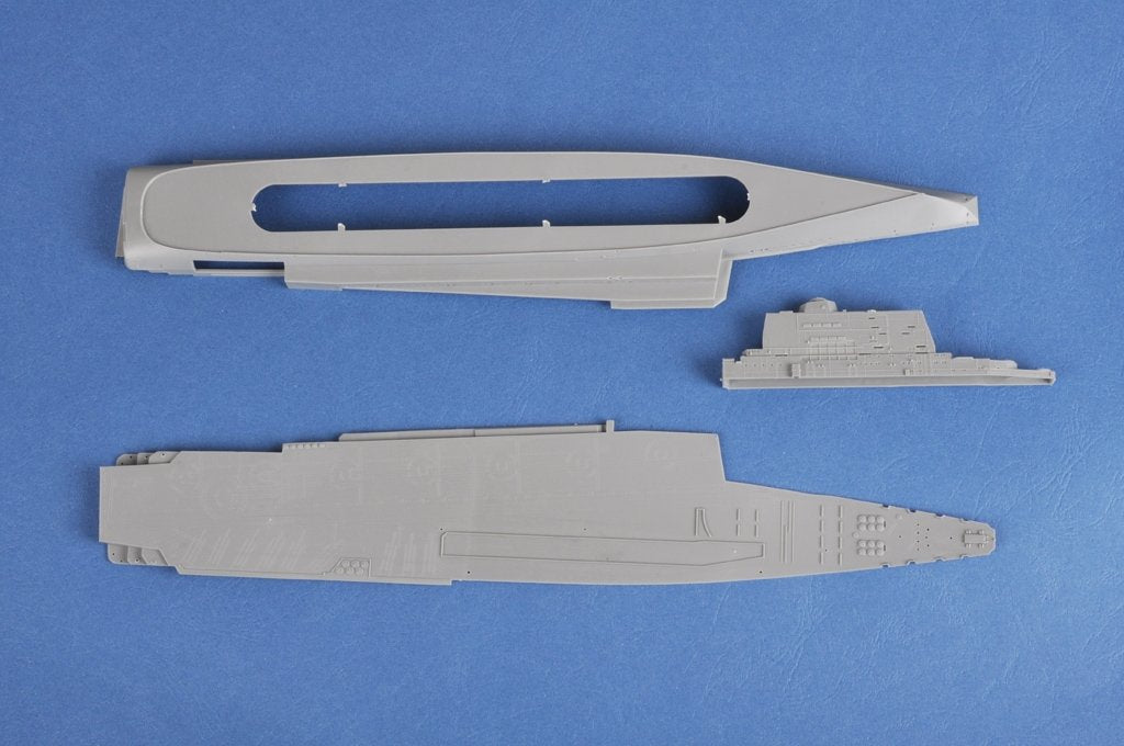 Hobby Boss 83416 Soviet Aircraft Carrier Baku 1/700 – immagine 10