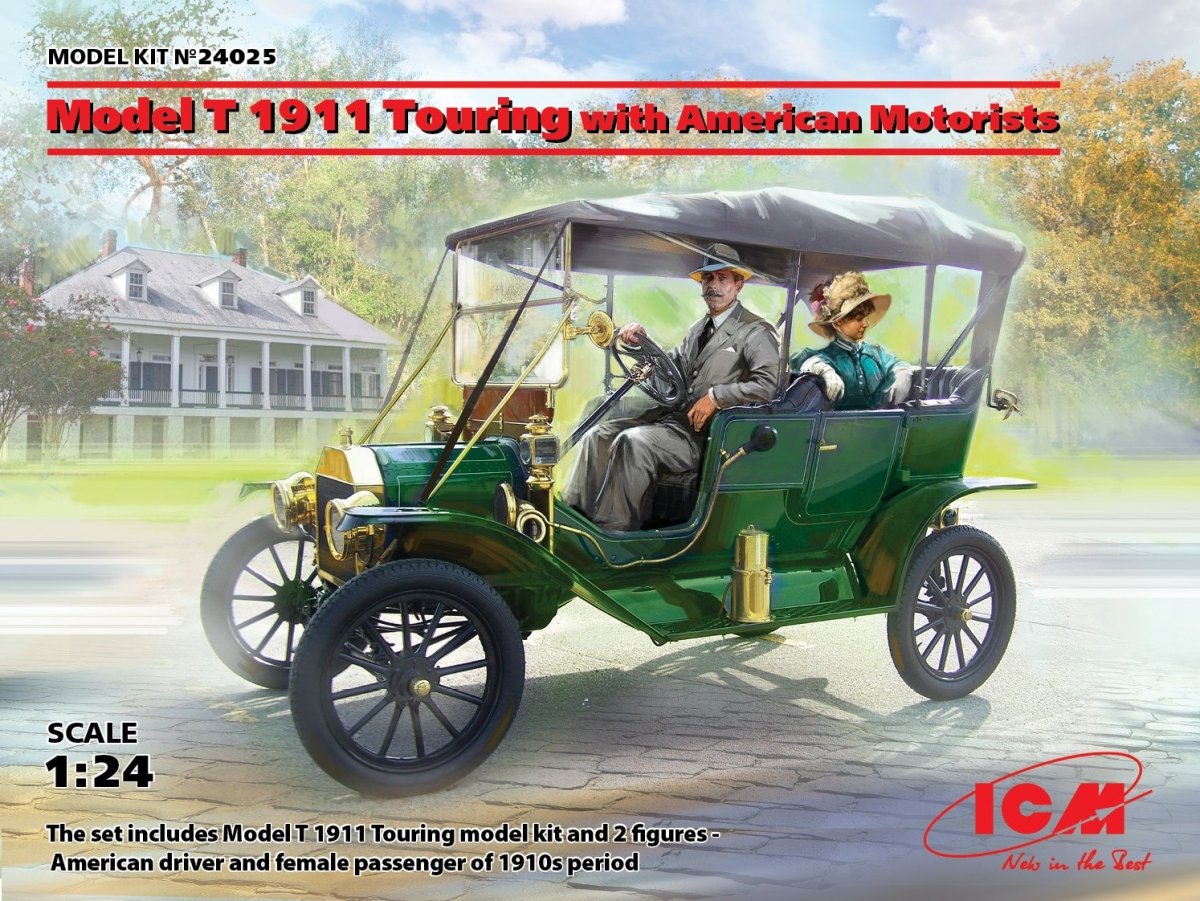 ICM 24025 Modèle T 1911 Touring avec des automobilistes américains 1/24
