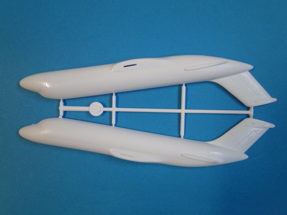 Fly 14418 DC 9-10 Prototype 1/144 – zdjęcie 3