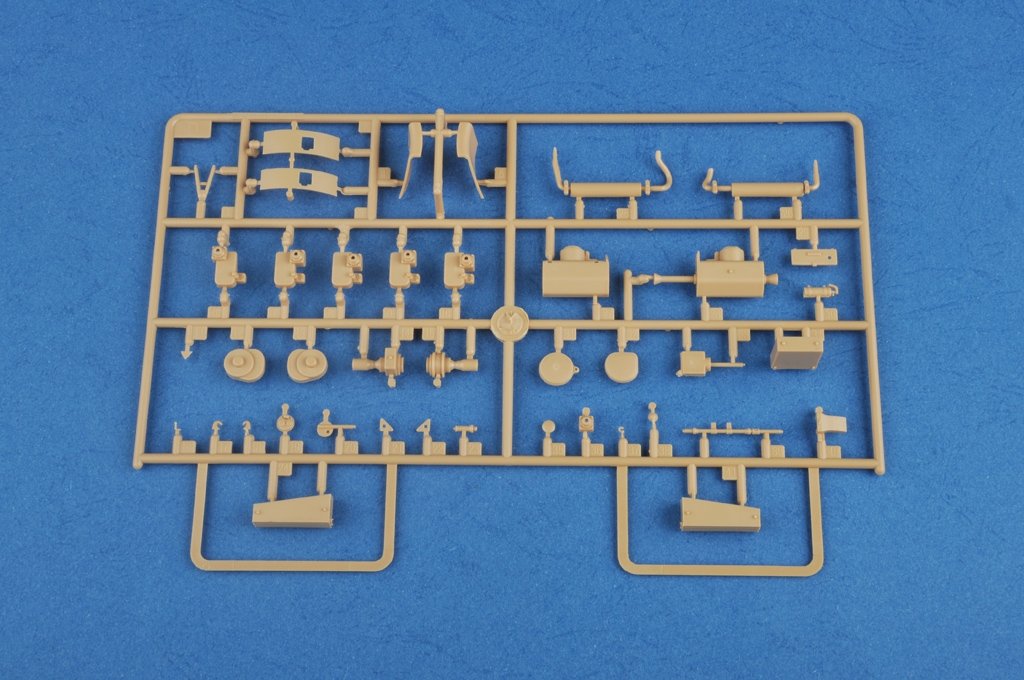 Hobby Boss 83829 Hungarian 40M Nimrod Anti-Aircraft Gun 1/35 – Bild 7