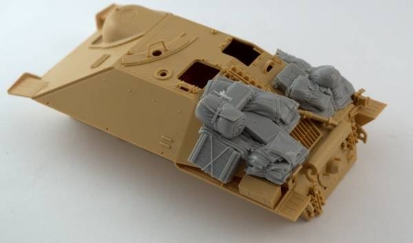 Panzer Art RE35-573 Stowage set for “Hetzer” 1/35 – Bild 2