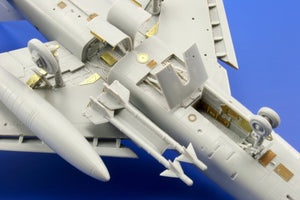 Eduard 73363 F-100C S. A. 1/72 TRUMPETER – immagine 14