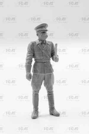 ICM 35901 Chernobyl #1 Radiation monitoring station (ZiL-131KShM truck &amp;amp; 5 figures &amp;amp; diorama base with background) 1/35 – imagen 8