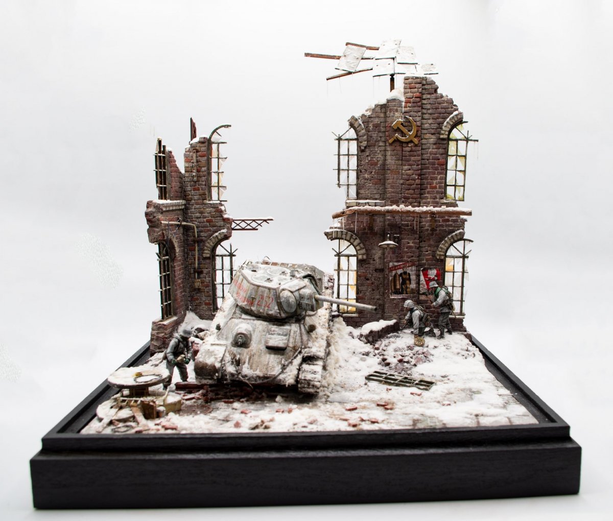 RT-Diorama 35302 Diorama-Base: &amp;quot;Wintergewitter&amp;quot; Operation Winter Storm 1/35 – imagen 10