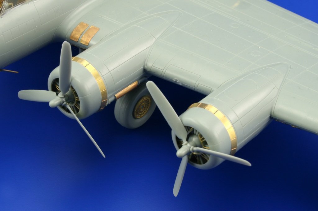 Eduard 72468 B-17E/ F exterior 1/72 ACADEMY MINICRAFT – Bild 7