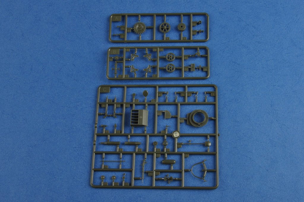 Hobby Boss 83821 Soviet T-37A Light Tank (Izhorsky) 1/35 – Bild 6