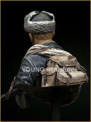 Young Miniatures YM1827 SOVIET MOUNTAINEER OFFICER 1942 1/10 – imagen 7