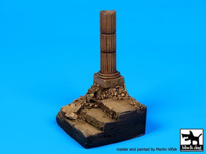 Black Dog D35039 Stairs with column base 1/35 – immagine 4