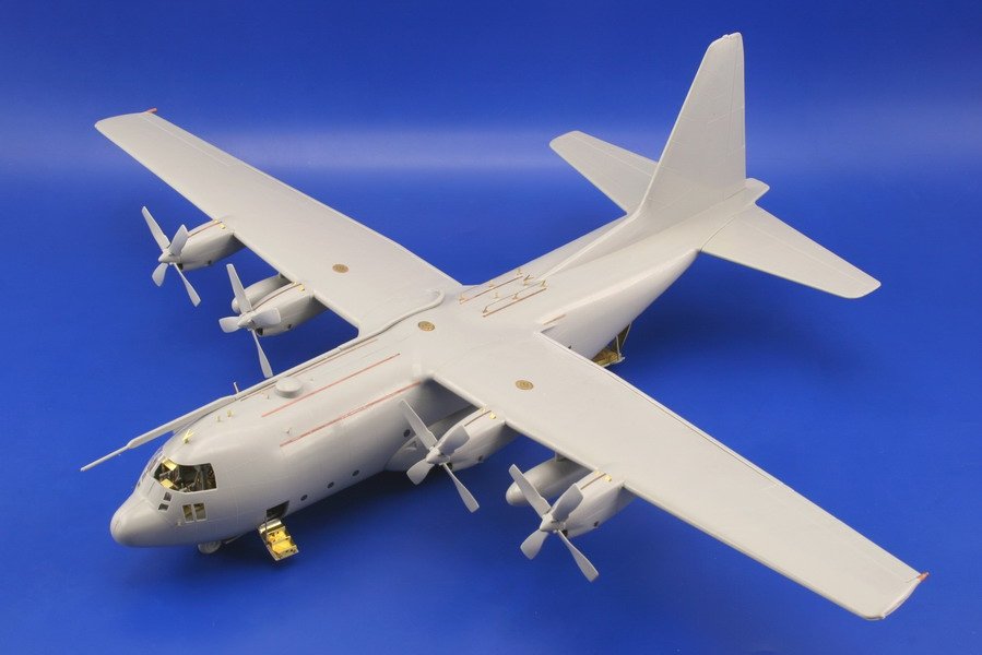 Eduard 72461 C-130H exterior 1/72 ITALERI – immagine 2