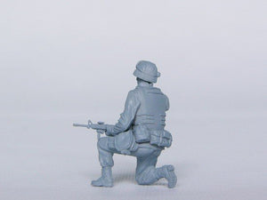 Trumpeter 00407 US Marine Corps Iraq 2003 1/35 – image 2