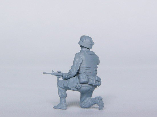 Trumpeter 00407 US Marine Corps Iraq 2003 1/35 – image 2