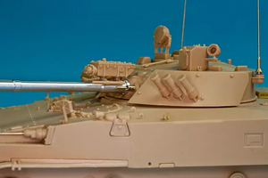 RB Model 35B110 BMP-3 Armament 30mm 2A72, 100mm 2A70, 3 x 7.62 PKT mg 1/35 – Bild 4