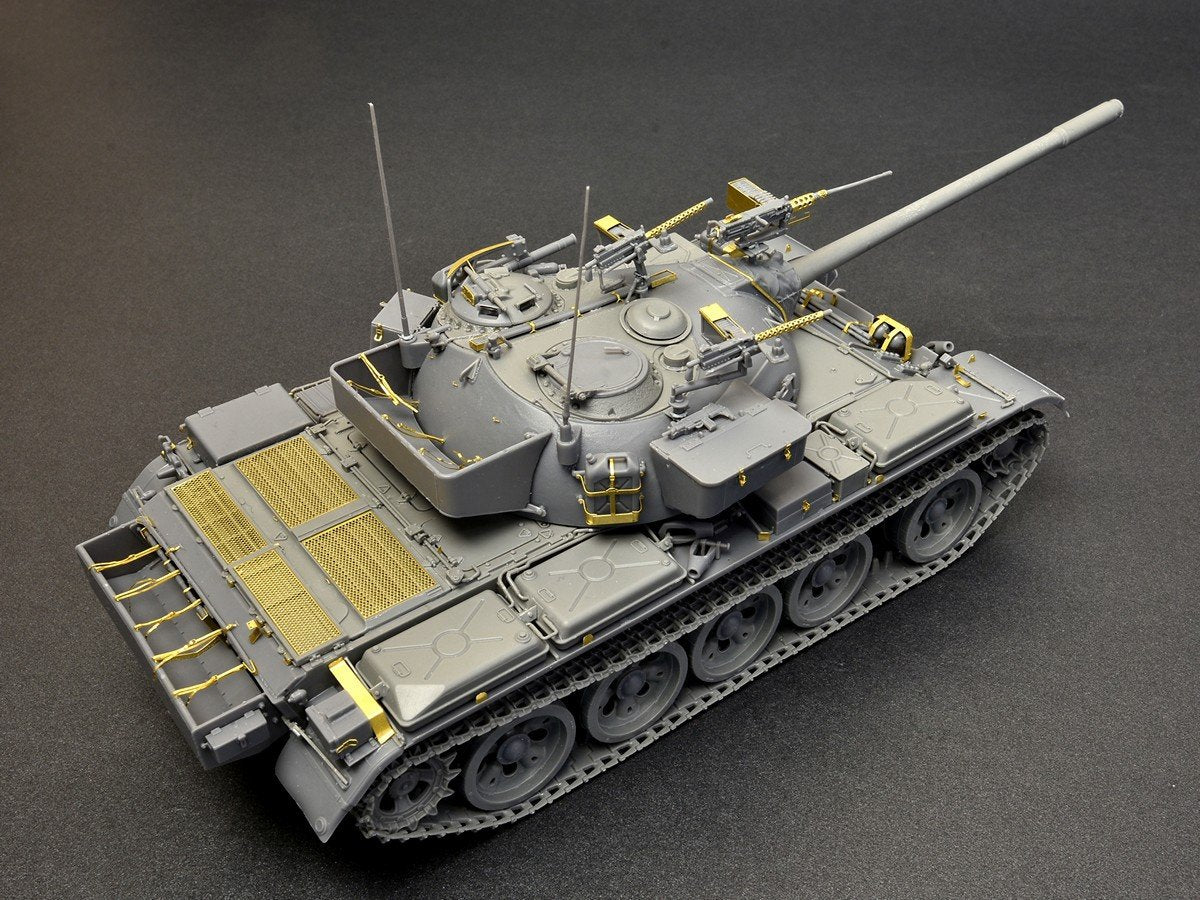 MiniArt 37029 TIRAN 4 TYPE TARDIF. KIT INTÉRIEUR (1/35) – image 5