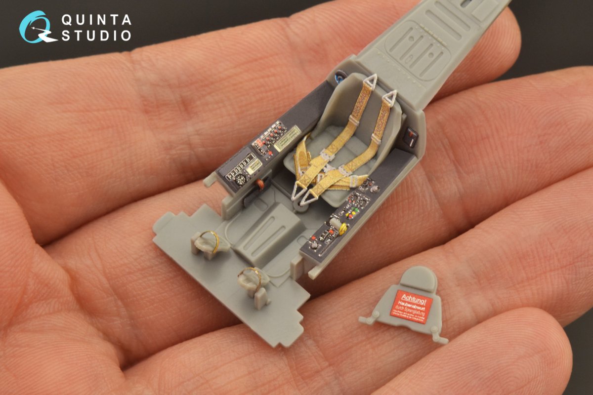 Quinta Studio QD48265 Fw 190A-8 3D-Printed &amp;amp; coloured Interior on decal paper ( Hasegawa ) 1/48 – imagen 3