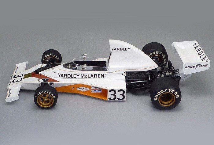 Tamiya 12049 Yardley McLaren M23 1974 1/12 – imagen 3