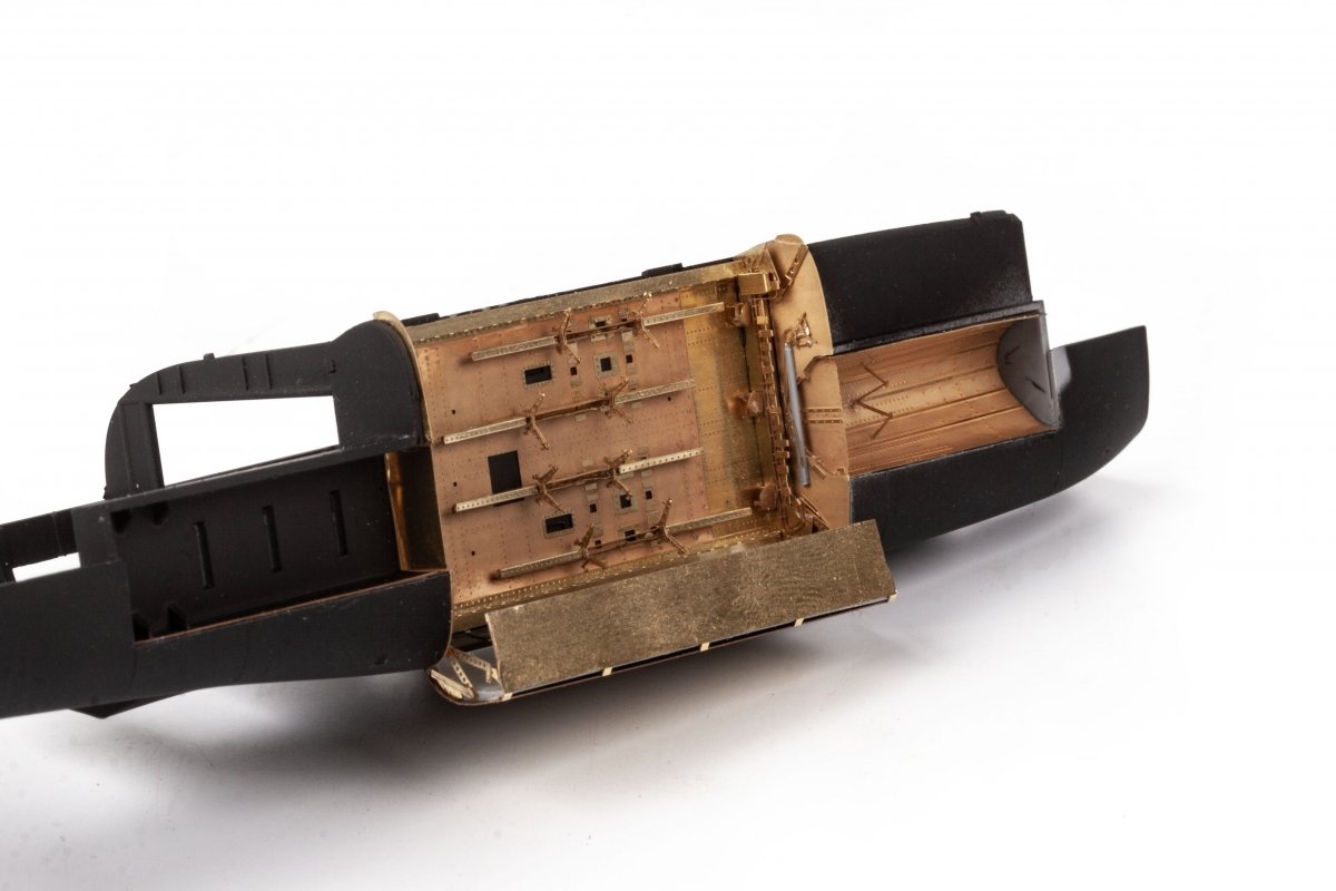 Eduard 481094 Beaufort Mk. And bomb bay ICM 1/48 – image 2