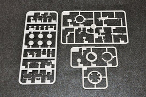 Trumpeter 05547 Char lourd soviétique T-10A 1/35  – image 10