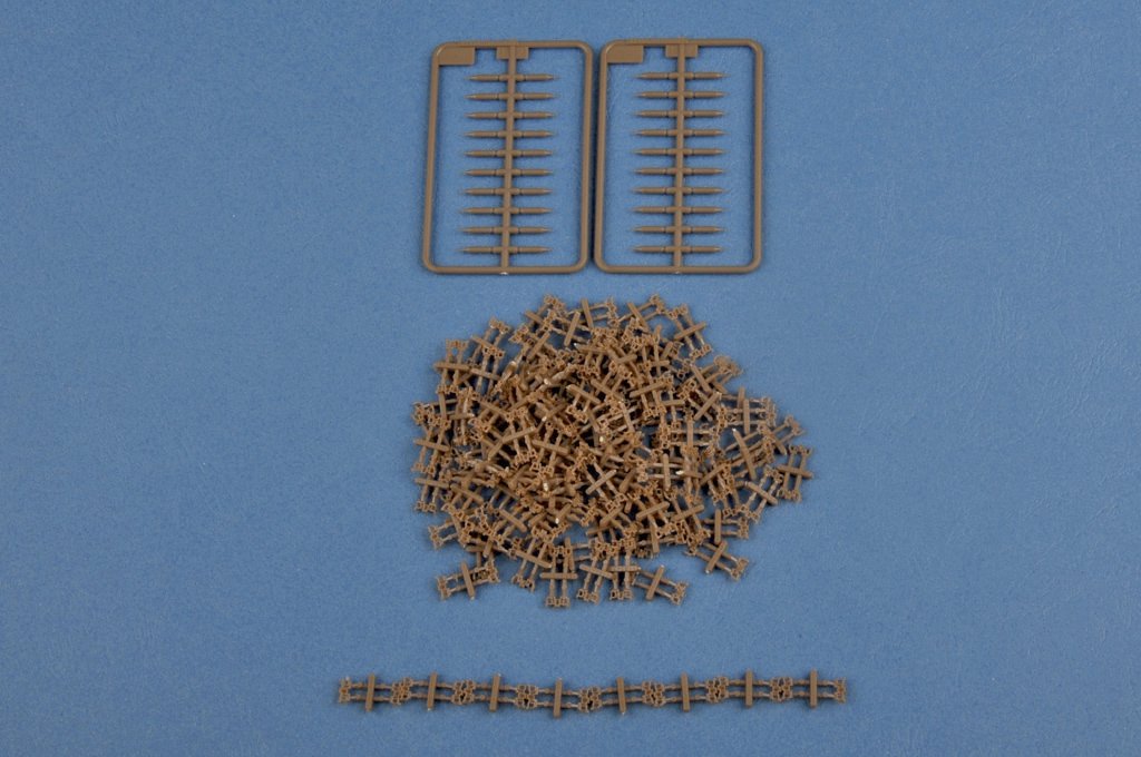Hobby Boss 82497 Soviet T-26 Light Infantry Tank Mod.1938 1/35 – immagine 6
