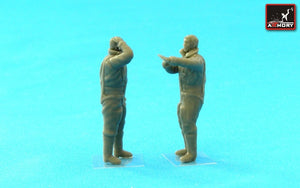 Armory Models F7224a : Équipage de la RAF en tenue de haute altitude pendant la Seconde Guerre mondiale – « Histoires de vol » 1/72 – image 4