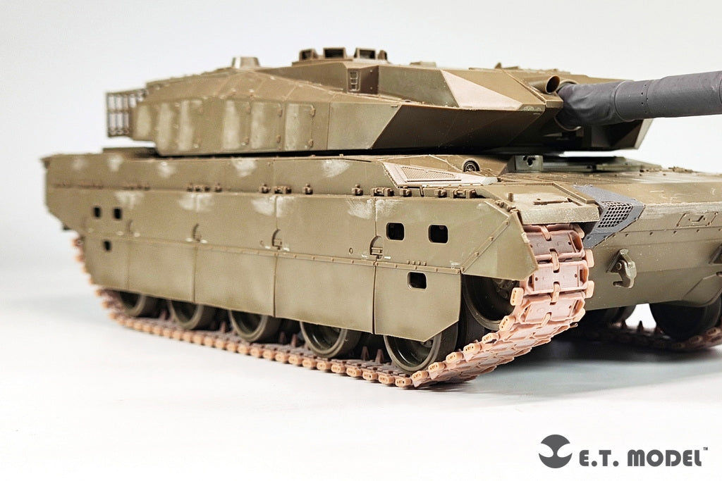 E.T. Model P35-421 JGSDF Type10 Tank Workable Track Type.1 1/35 – immagine 6