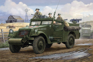 Hobby Boss 82451 U.S. M3A1 White Scout Car Early Production 1/35