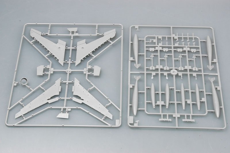Trumpeter 01648 F-100C Super Sabre 1/72 – Bild 6