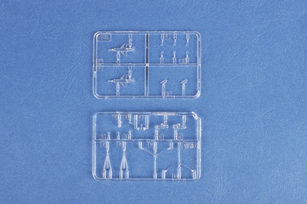 Hobby Boss 83416 Soviet Aircraft Carrier Baku 1/700 – immagine 8