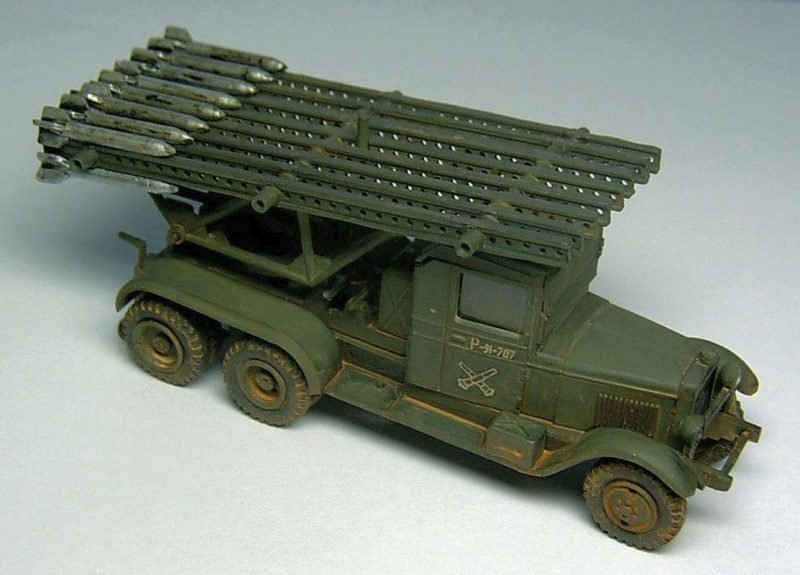 Lance-roquettes PST 72018 M-13 1/72 – image 2
