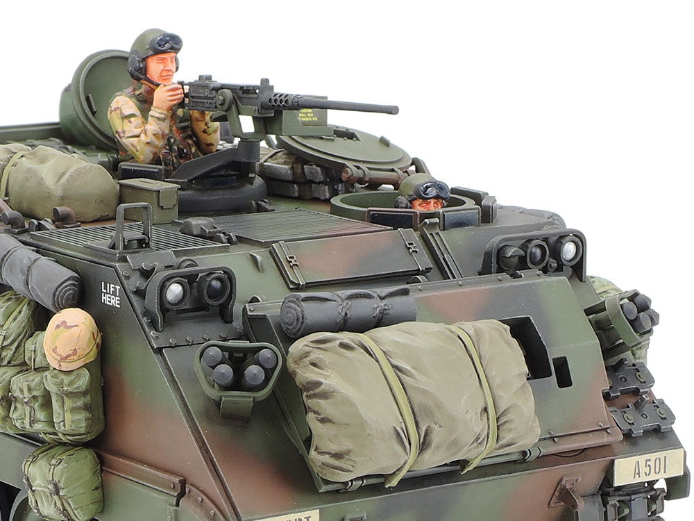 Tamiya 35265 U.S. M113A2 Armored Personnel Carrier Desert Version 1/35 – immagine 4