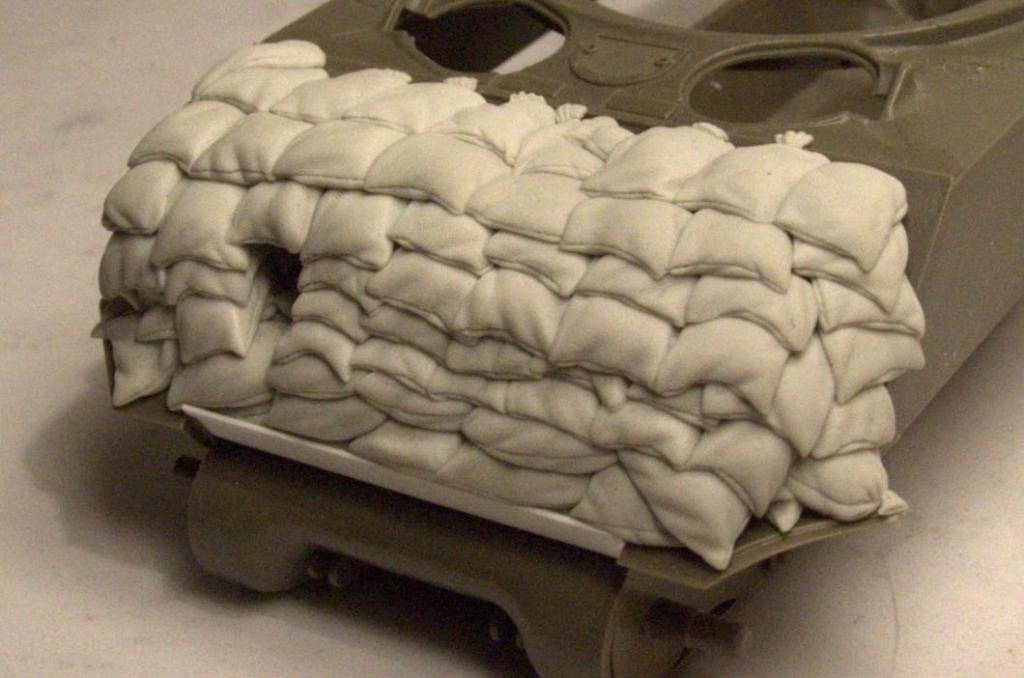 Panzer Art RE35-116 Sand armor for M4A3 Sherman tanks (HVSS Suspension) 1/35 – immagine 4