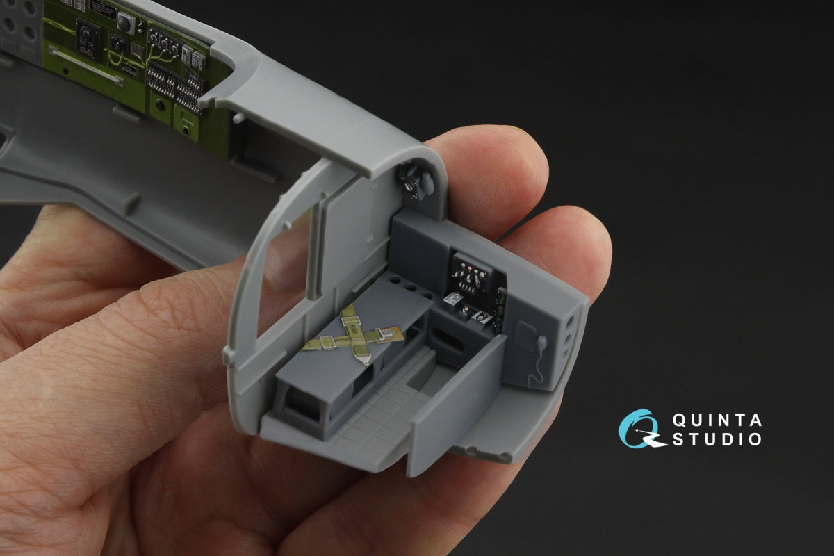 Quinta Studio QD+32250 A-26C Invader 3D-Printed &amp;amp; coloured Interior on decal paper (Hobby Boss) (with 3D-printed resin parts) 1/32 – immagine 15