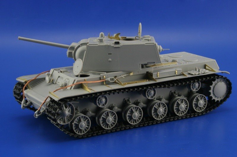 Eduard 35824 KV-1 Model 1942 1/35 Trumpeter – Bild 5