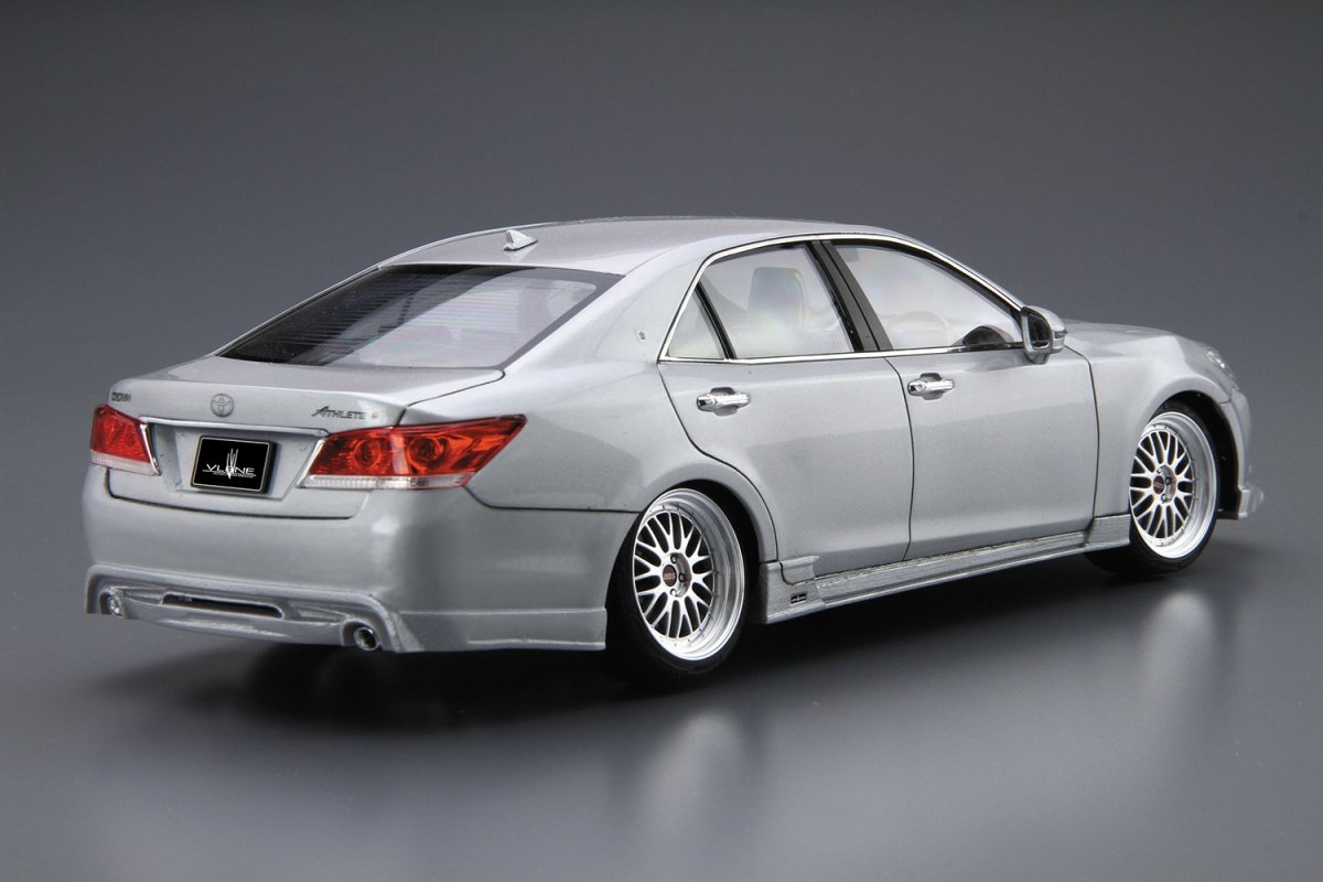 Aoshima 00856 VLENE GRS214 CROWN ATHLÈTE G &amp;#39;12 (TOYOTA) 1/24 – image 2