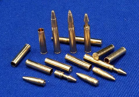 RB Modèle 35P13 76,2 mm L/42,5 F-34 et ZiS-5 1/35