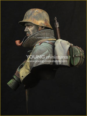 Young Miniatures YM1857 GERMAN STORMTROOPER WWI 1/10 – image 5