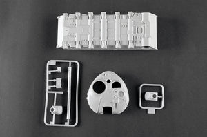 Trumpeter 09604 T-72M1 MBT 1/35 – Bild 7