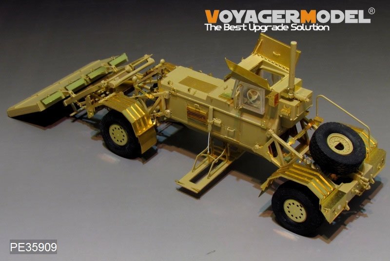Voyager Model PE35909 Modern US Husky Mk.III Vehicle Mounted Mine Detector for PANDA 1/35 – zdjęcie 4