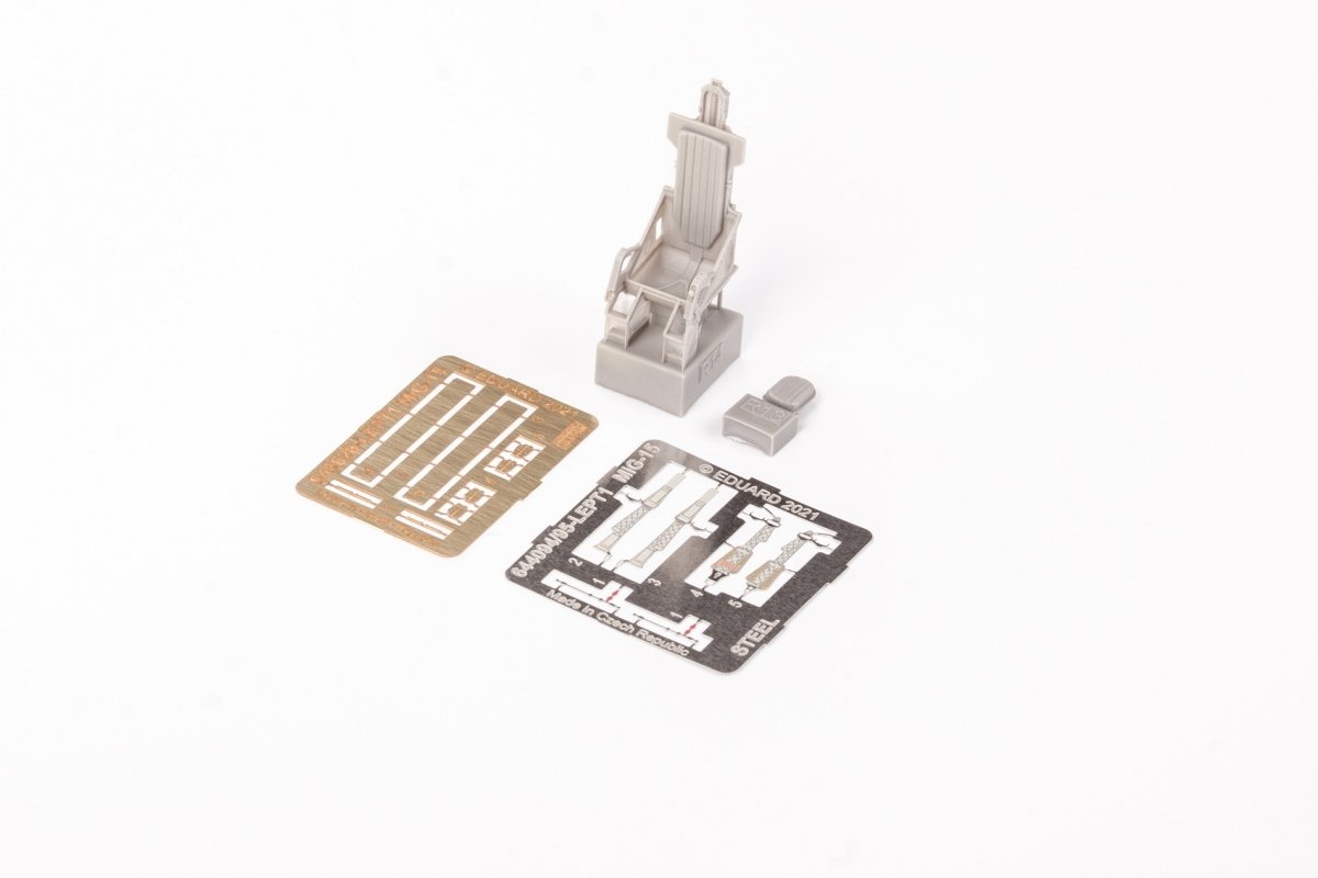 Eduard 648628 MiG-15 ejection seat BRONCO / HOBBY 2000 1/48 – imagen 4