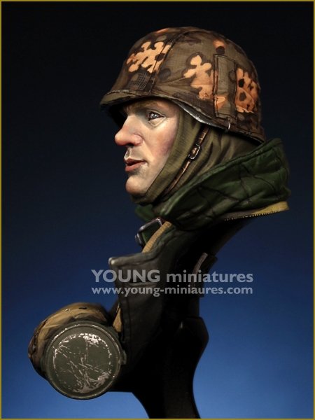 Young Miniatures YM1889 WWII German Feldgendarmerie 1/10 – zdjęcie 2
