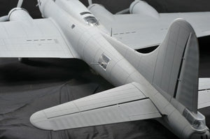 HK Models 01E04 B-17 Flying Fortress F and G 1/32 – immagine 10