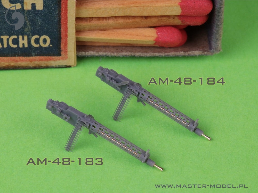 Master AM-48-184 Niemiecki km z okresu I w.św. Spandau LMG 08/15 (2 szt.) - z DŁUGĄ rączką przeładowania - wydruki 3D i mosiężne lufy 1/48