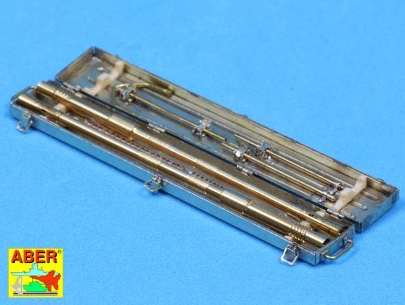 Aber 35L-089 Set of 2 German 2cm L/65 gun barrel for Flak 38 with storage box 1/35 – Bild 11
