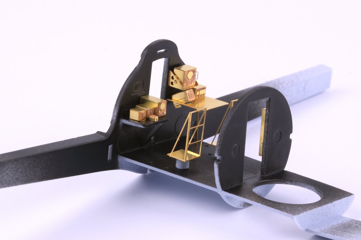 Eduard 73617 Fortress Mk. III rear interior AIRFIX 1/72 – image 4