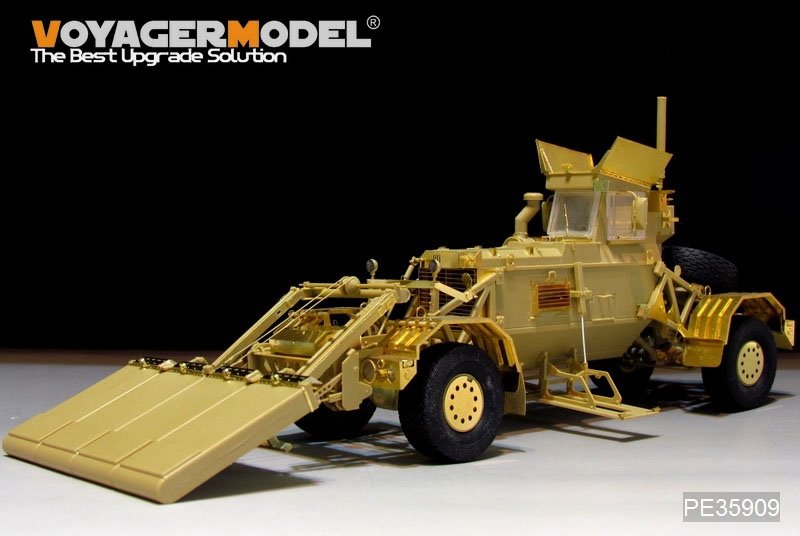 Voyager Model PE35909 Modern US Husky Mk.III Vehicle Mounted Mine Detector for PANDA 1/35 – zdjęcie 2