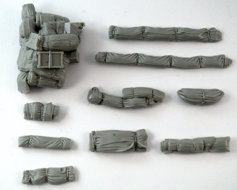Panzer Art RE35-552 Stowage set for A15 “Crusader” 1/35 – immagine 4