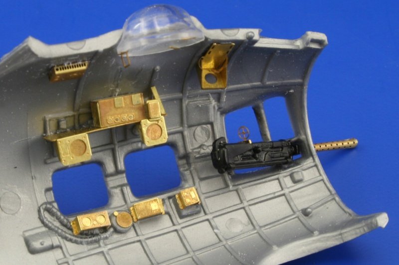 Eduard 49360 B-17G nose interior 1/48 Revell – Bild 4