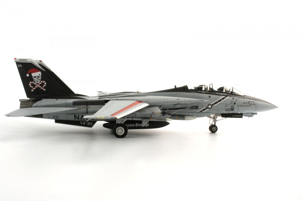 KA Models KP-72002A F-14A PLUS Tomcat &amp;quot;SantaCat&amp;quot; (ex Fujimi) 1/72 – immagine 3
